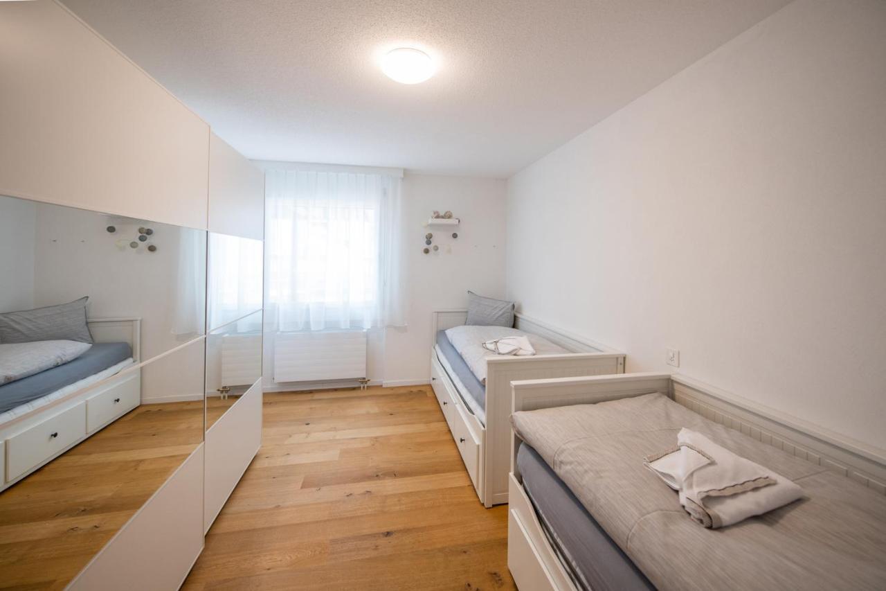 Agrimonia - 5,5-Zi Duplex Wohnung Bis 9 Personen Mit Eigenem Garten Davos Kültér fotó