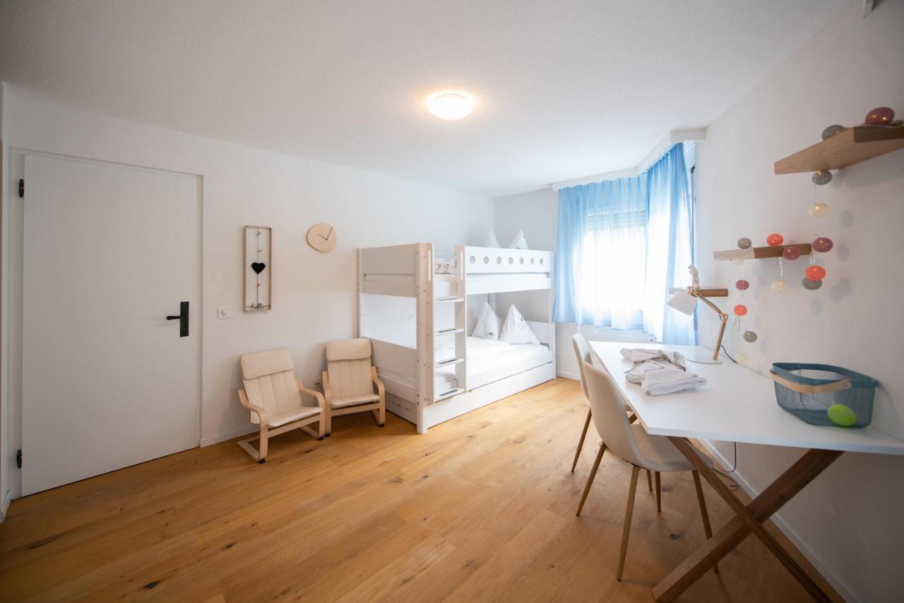 Agrimonia - 5,5-Zi Duplex Wohnung Bis 9 Personen Mit Eigenem Garten Davos Kültér fotó